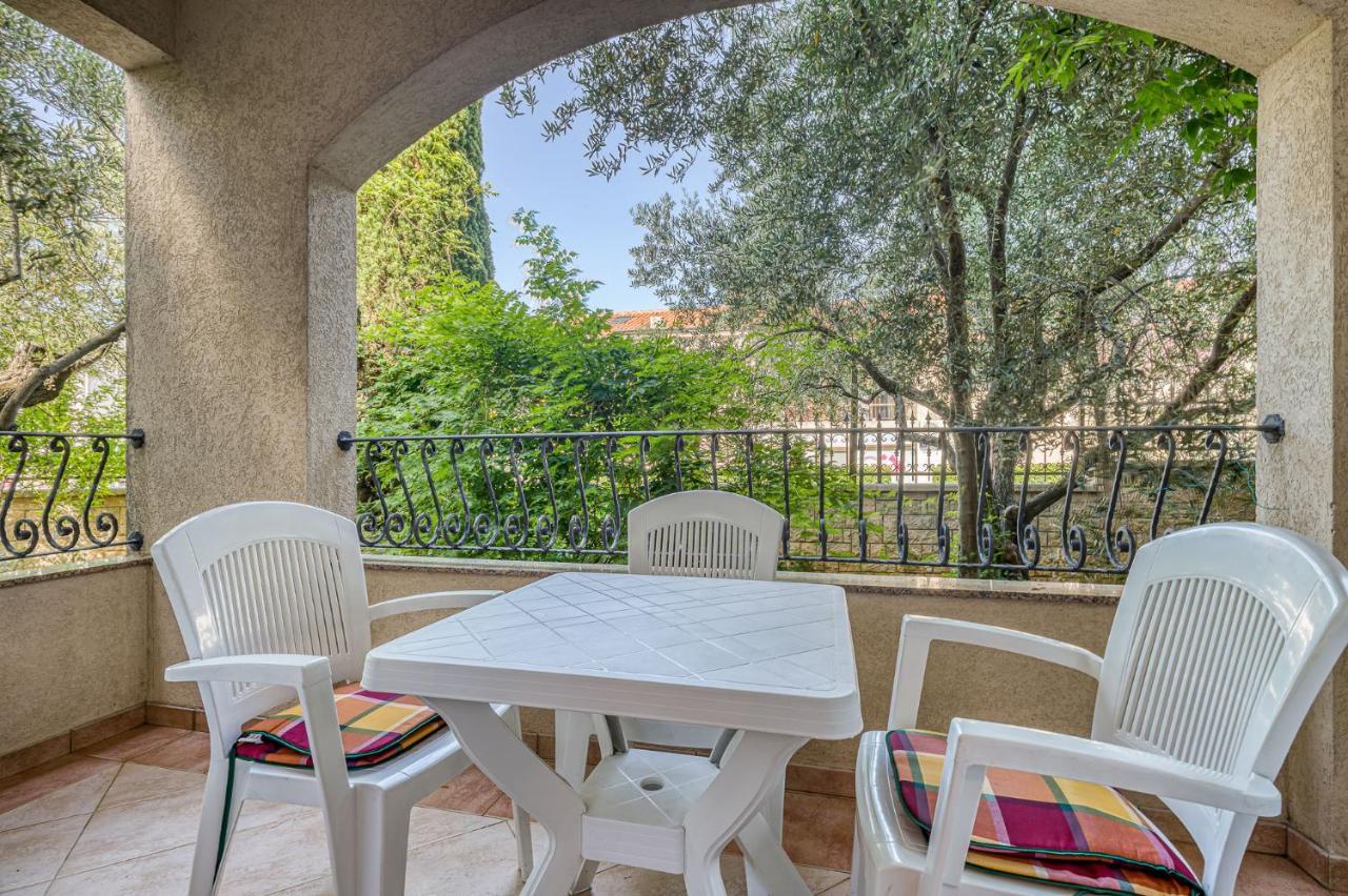 House Laura 200M From The Beach And The Center Appartement Poreč Buitenkant foto